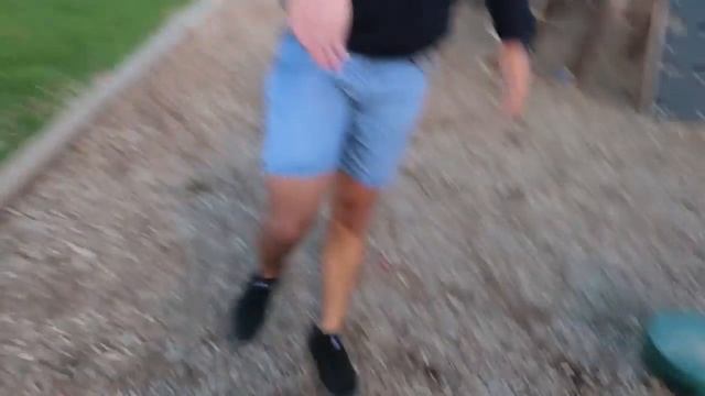 IMPOSSIBLE WATER BOTTLE FLIP TRICK SHOTS!! смотреть онлайн