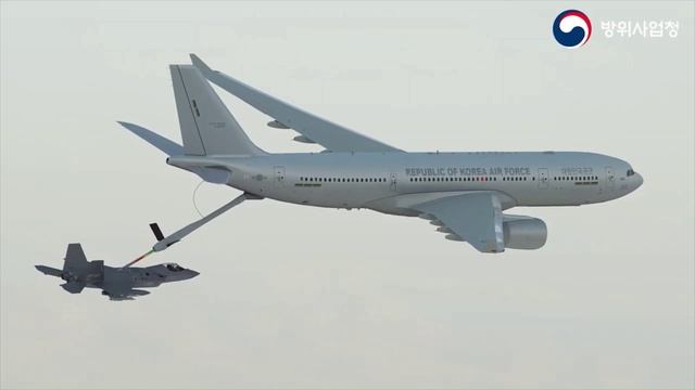 Новейший корейский Истребитель KF-21 смотреть онлайн