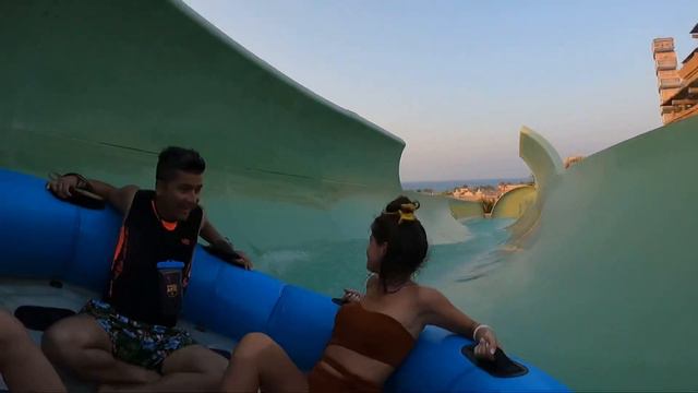 Agua park Atlantis the palm. Дубай, аква парк в отеле Атлантис смотреть онлайн