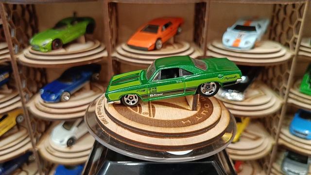 Plymouth Barracuda Formula S 1968 смотреть онлайн