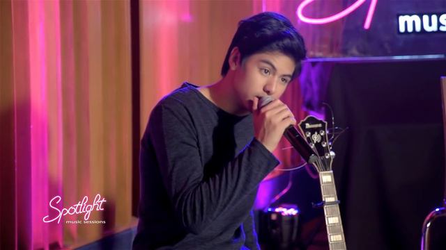 Migo Adecer sings "7 YEARS" I FULL VIDEO смотреть онлайн