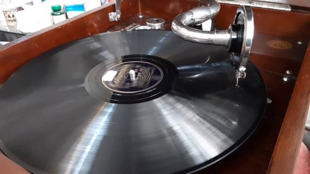 Elizabethan Suite Duets by Ethel Bartlett and Rae Robertson Side 1 of 2 78 rpm смотреть онлайн