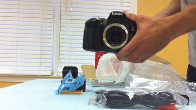 Canon EOS 60D - Unboxing Video смотреть онлайн