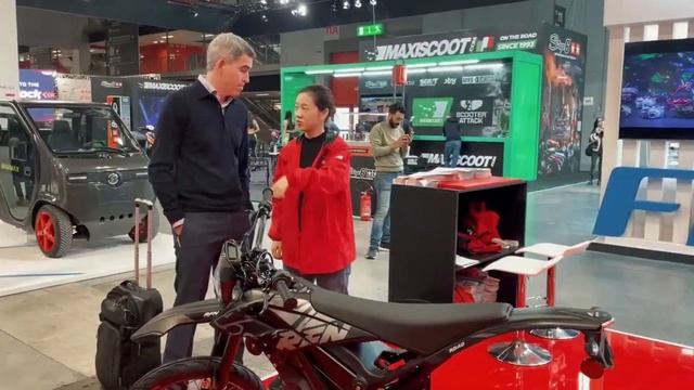 Выставка мотоциклов EICMA. Внедорожные мотоциклы APOLLO. смотреть онлайн