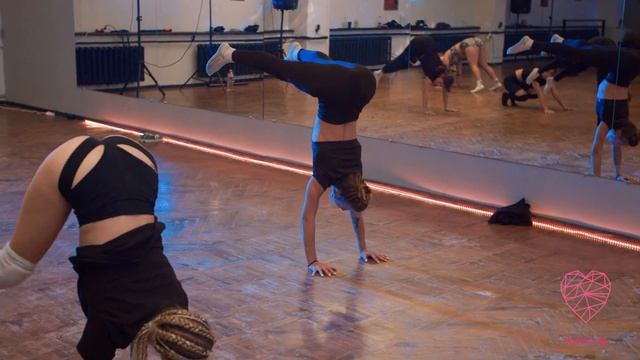 ACRO AT SPIRIT RAVE. FEMME SPIRIT, Харьков смотреть онлайн