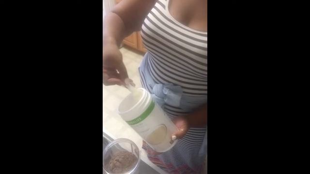 The C Dot Spot: How To Make Your Shake смотреть онлайн