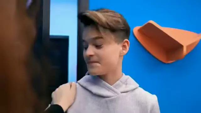 Кирилл и Маша твой французский поцелуй