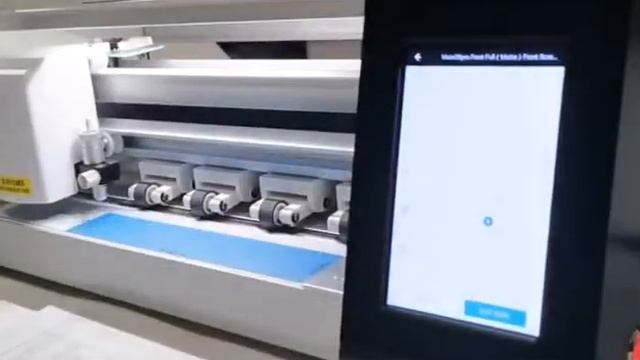 Плоттер для резки пленки COOSEN TPU Cutting Machine смотреть онлайн