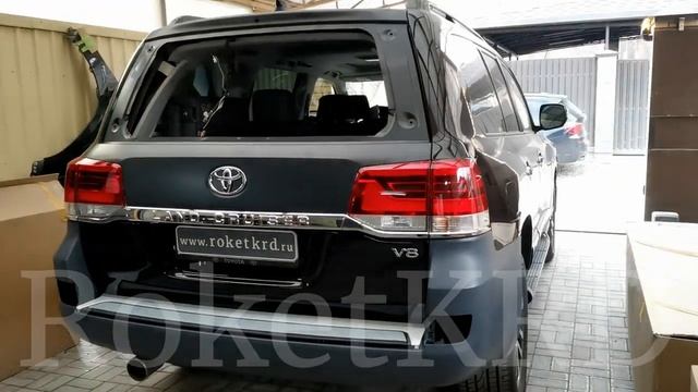 Рестайлинг Toyota Land Cruiser 200 с 2013 в 2021 год Черный #рестайлинг #lc200 #крузер200 #toyota смотреть онлайн