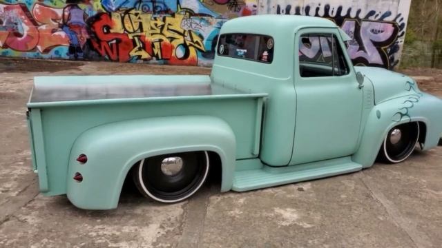 ? Bagged 1953 Ford F100 | Vintage Ford Trucks