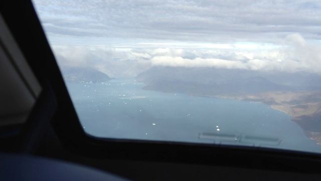 ELJ Aviation - Descent and arrival into Narsarsuaq, Greenland in a Citation Mustang смотреть онлайн