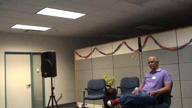 Developing Applications with the Microservices Architecture by Chris Richardson (Part 3/4) смотреть онлайн