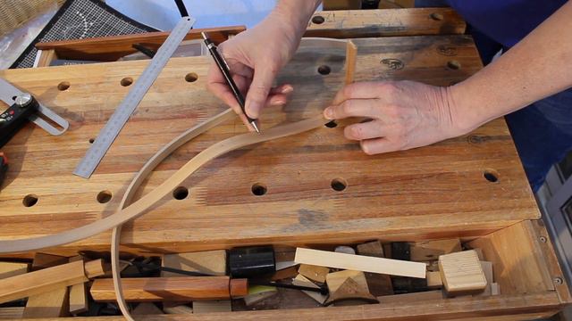 SuGar SG1 acoustic guitar build part 40: Back linings смотреть онлайн