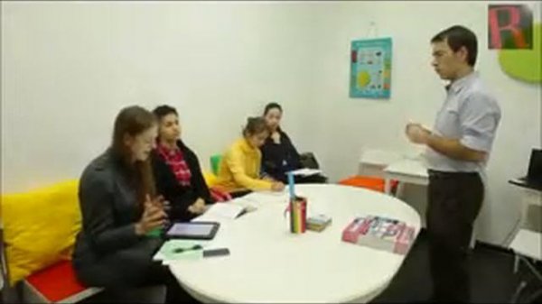 Paseo por ESPALABRA con León