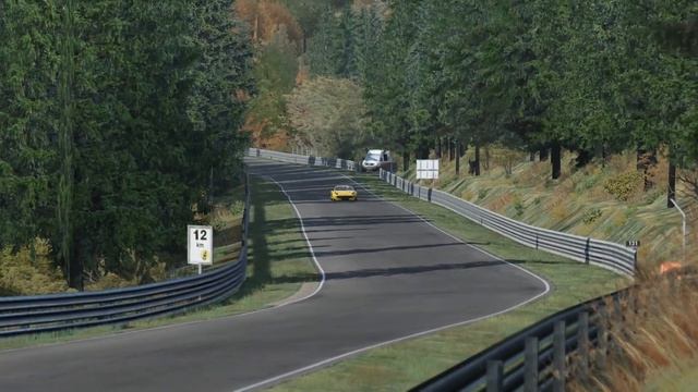 Ferrari F12 TDF vs Lamborghini Aventador SV • Nordschleife смотреть онлайн