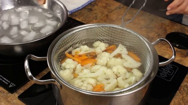 Cauliflower and Carrot Salad in Tahini Dressing \ Healthy Recipe for Weight Loss смотреть онлайн