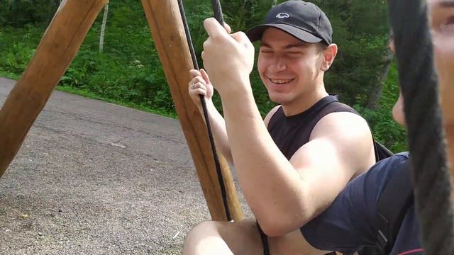 Невероятное путешествие в джунгли (Красноярские столбы) смотреть онлайн