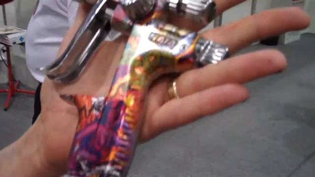 Leah Gall's SATAjet 4000 Heart & Soul смотреть онлайн