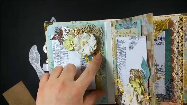 Floral Mini Album with the Fantasy Dies/ Мини-альбом своими руками смотреть онлайн