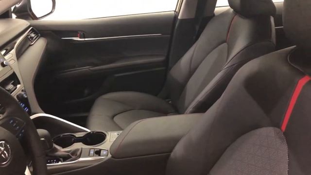 Презентация автомобиля Toyota Camry 1067 смотреть онлайн