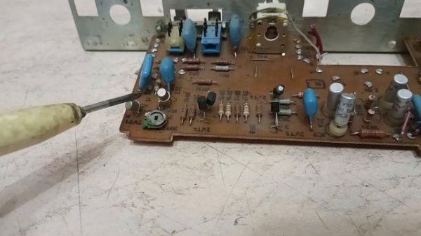 Усилитель "Амфитон 25у-002С"-1989г.