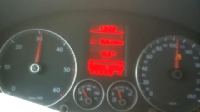 Volkswagen Touran 2.0 TDI BMM DSG Chip 0 - 100 - 180 Test 3