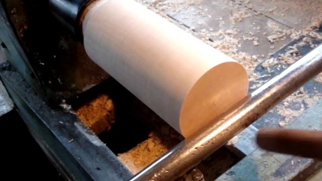 Учимся профессионально точить древесину №52.Рабочее положение подручника. смотреть онлайн