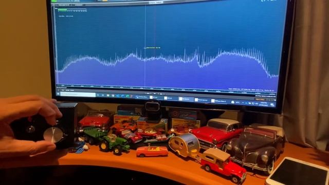 SDR with magnetic loop and stepper motor controller 40m смотреть онлайн