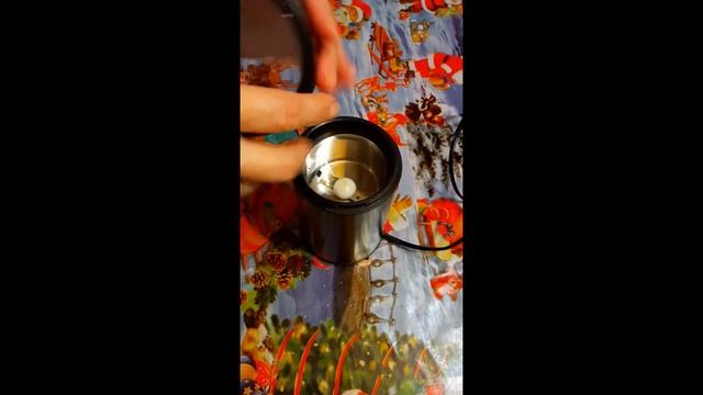 Кофемолка Redmond RCG CBM1604 смотреть онлайн