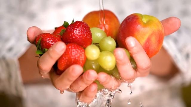 Скачать футажи 77 неделя ФРУКТЫ для вашего видеоролика смотреть онлайн