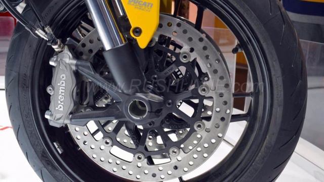 2018 Ducati Monster 821 at 2017 EICMA смотреть онлайн