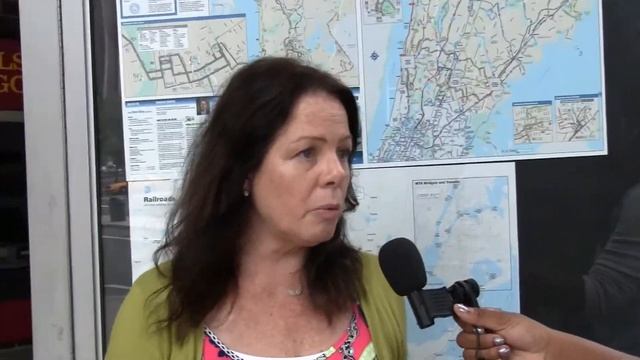 White Plains Train Statione - React News смотреть онлайн