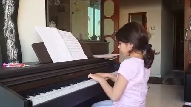 Andrea (beyer no°8) смотреть онлайн