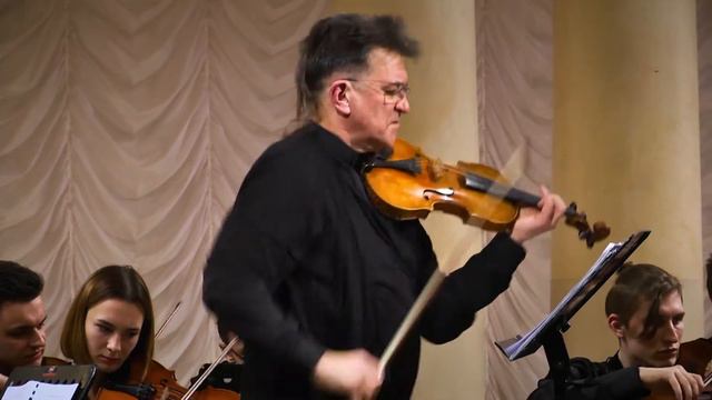 Олександр Саратський. Концерт для скрипки з оркестром , d-moll,IІІ частина. Кирило Стеценко(скрипка смотреть онлайн