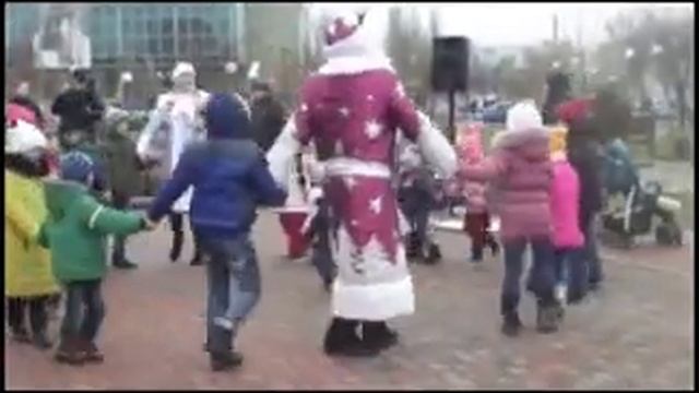 2019 г. Новогодний хоровод смотреть онлайн