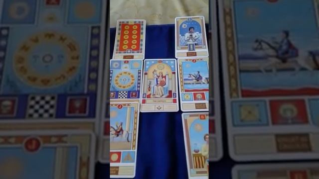 Гадание .Как относиться начальник ко мне. смотреть онлайн