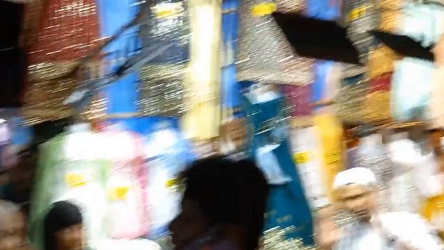 Ramadan 10th Roza Vlog | Nakhuda Mauhalla Mumbai ki Sabse Cheapest Market | Nakhuda Mohalla Market смотреть онлайн