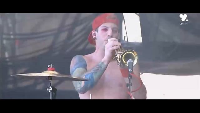 Twenty One Pilots "Jump Around" (Cover) by House of Pain смотреть онлайн