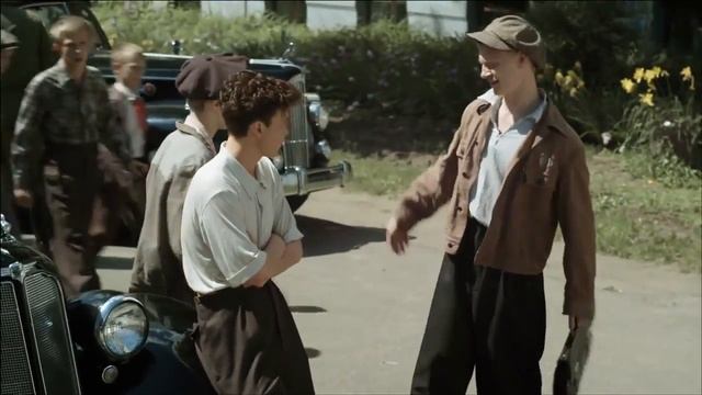 #СТАЛИН приехал в школу. ПОМОЧЬ НАМ ПРИВАТКАРТА 4149 4390 0683 3887 смотреть онлайн