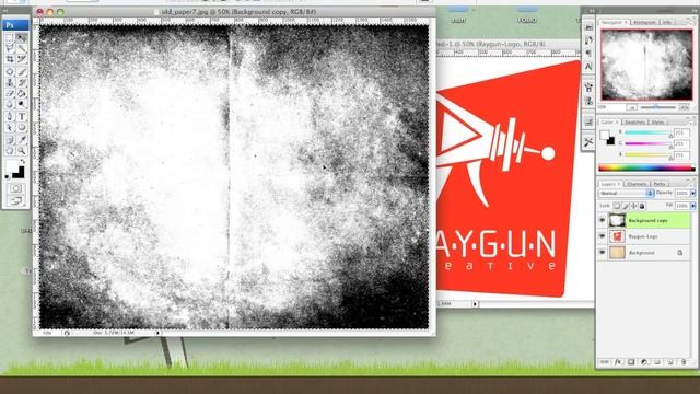 Photoshop Tutorial : Using Textures as Layer Masks смотреть онлайн