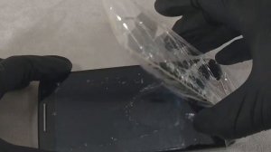 Как снять разбитое защитное стекло с телефона?