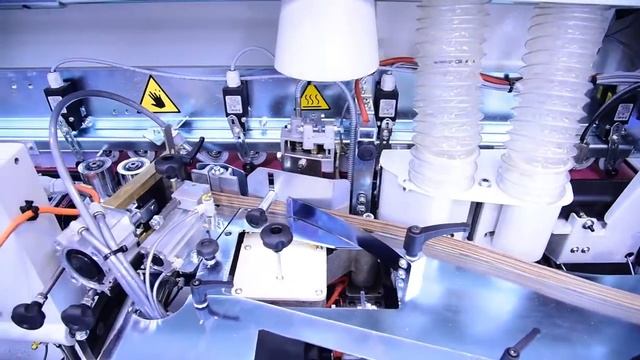 Chapeadora / Enchapadora de Cantos Rectos Automática ME 35 marca SCM Group смотреть онлайн