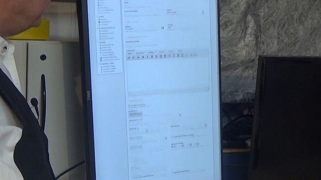Großer Monitor für übersichtliche Arbeit - HIZ252 смотреть онлайн