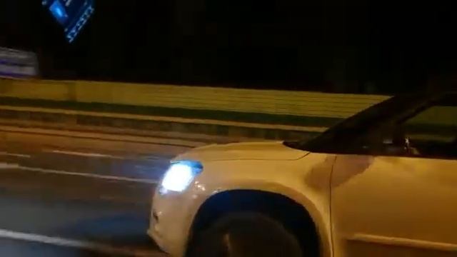 Yeti Ihi Hybrid AGP Stage 3  Vs Yeti K04 VPetrik Stage 3