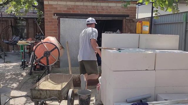 КУПИЛИ ДОМ НА ЮГЕ ТАКОГО ЕЩЕ НЕ БЫЛО КАК МЕНЯ КИНУЛИ ЧТО СЛУЧИЛОСЬ Я ОЧЕНЬ ДЕЛАЮРЕМОНТ КУХНИ смотреть онлайн