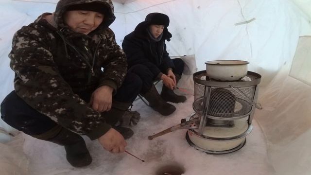 Зимняя рыбалка в Якутии! Сезон 2022г. открыт! Январские морозы в минус 58градусов! 04.01.22 смотреть онлайн