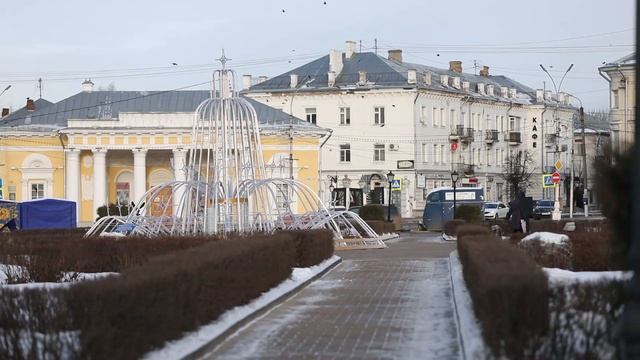 ПАМЯТНИК РАЗДОРА: Сусанин на коленях смотреть онлайн