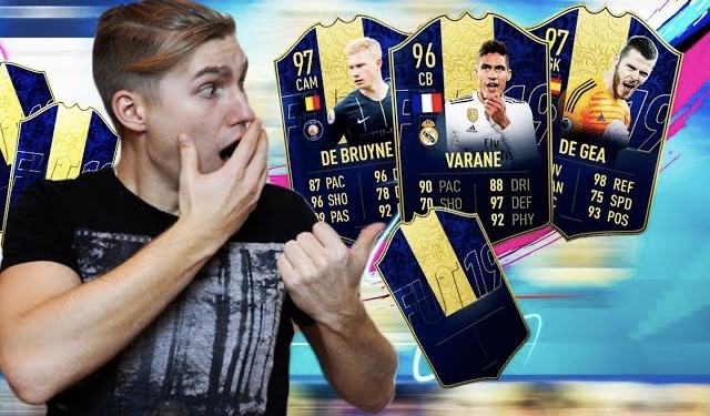 ПОЙМАЛ ТРИ TOTY В FUT DRAFT!!! смотреть онлайн