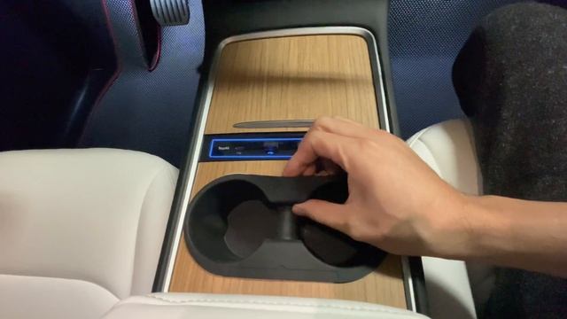 TESLA MUST HAVE ACCESSORIES - TOP 40! Part 1 смотреть онлайн