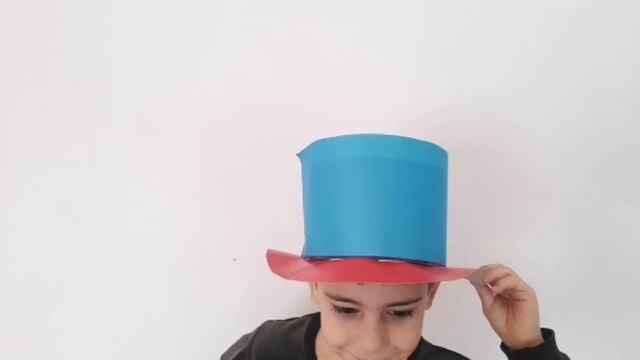 Дети очаровали жюри чудесными головными уборами ч.3 смотреть онлайн